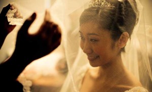 bride with veil -web